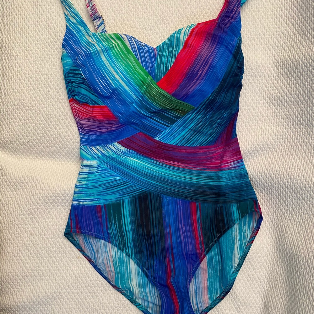 Gottex Spandex One  Piece Swimsuit